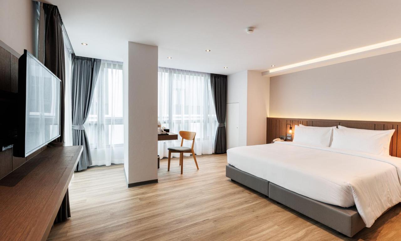 Pure Eleven Bangkok Makkasan
